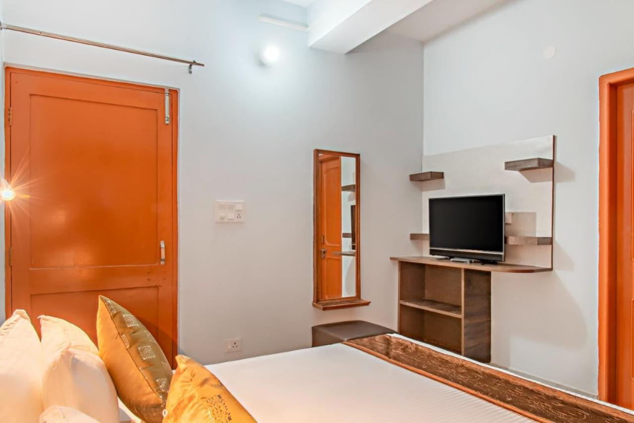 Himalyan Basera I Pvt Balcony I Serviced Apt I By Exotic Stays Kasauli Buitenkant foto
